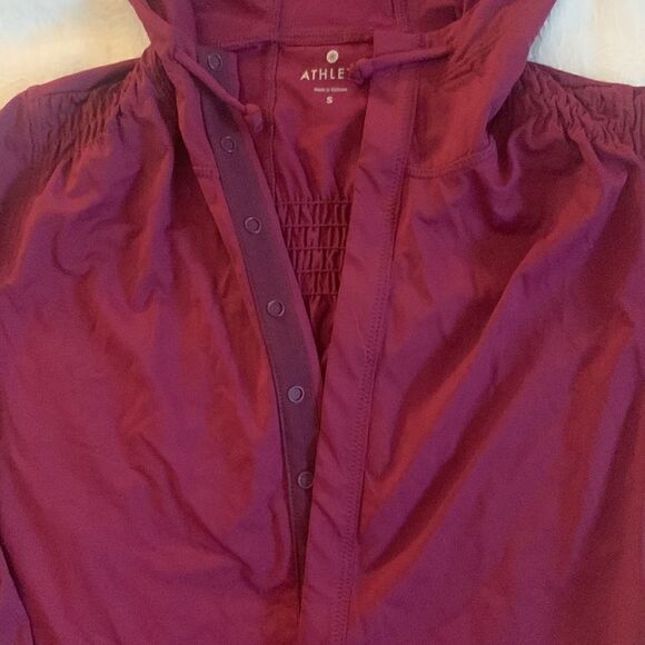 Athleta Raspberry Solana Hoodie Size S Women’s Workout Exercise Gym - Picture 3 of 15